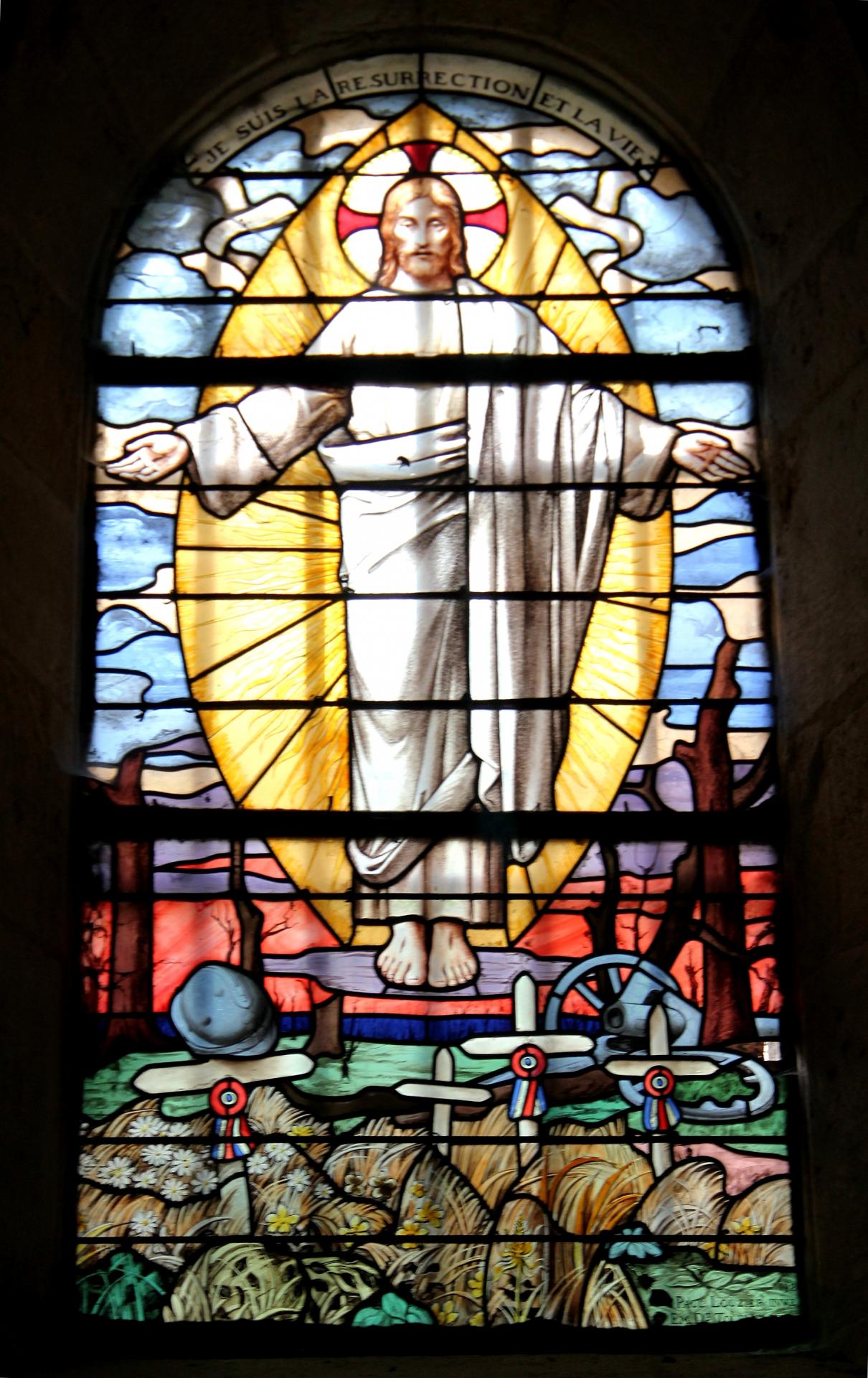 Eglise St-Antonin, le vitrail patriotique