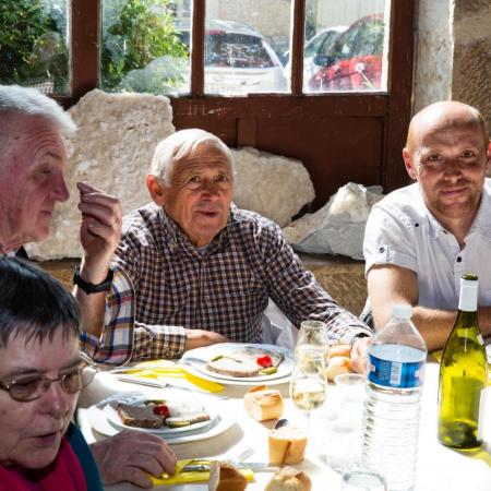 Les Amis de Châteauneuf - Repas des Bénévoles 2015_23