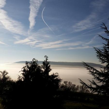 26 décembre au matin, Châteauneuf est au dessus de la brume...