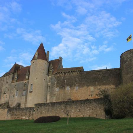 La façade sud du château, sous ce magnifique ciel bleu du 23 décembre