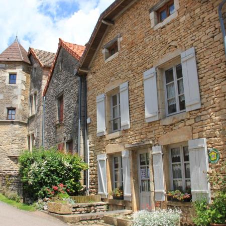 Châteauneuf-en-Auxois
