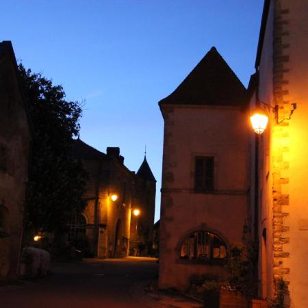 Châteauneuf-en-Auxois