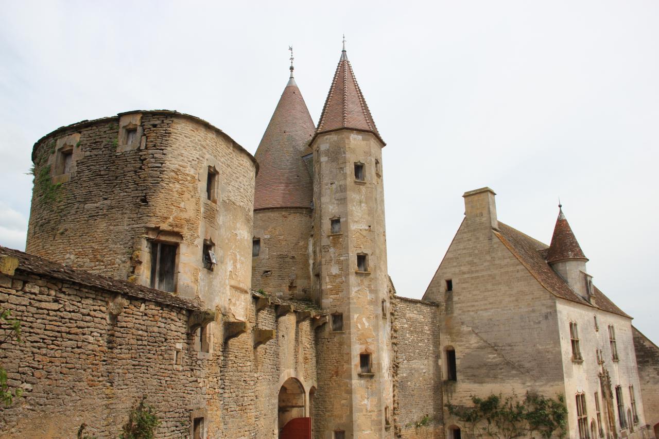 Châteauneuf-en-Auxois