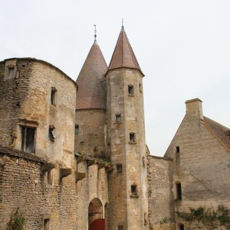 Châteauneuf-en-Auxois