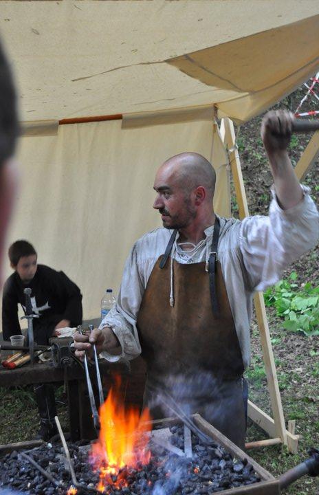 Forge burgonde 02
